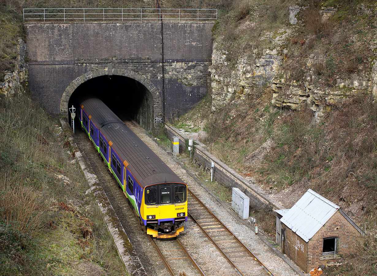 150120 Sapperton Tunnel (mid point) 21 March 2011