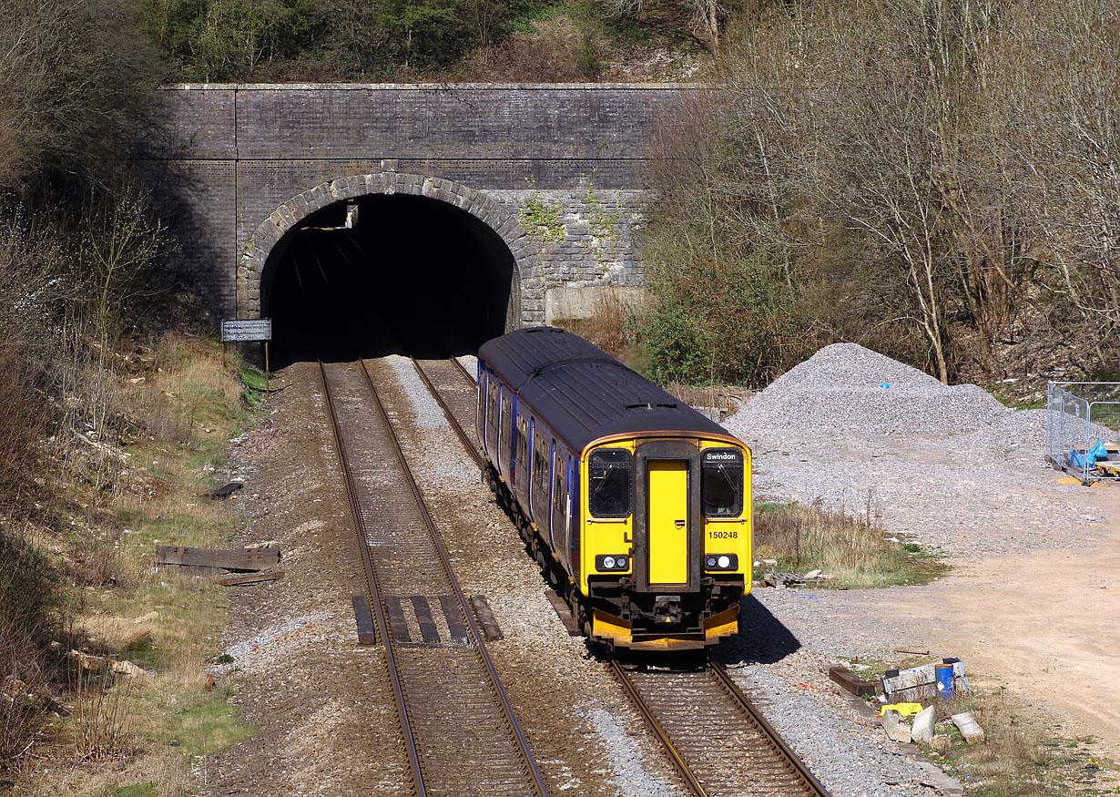 150248 Sapperton Tunnel 6 April 2012