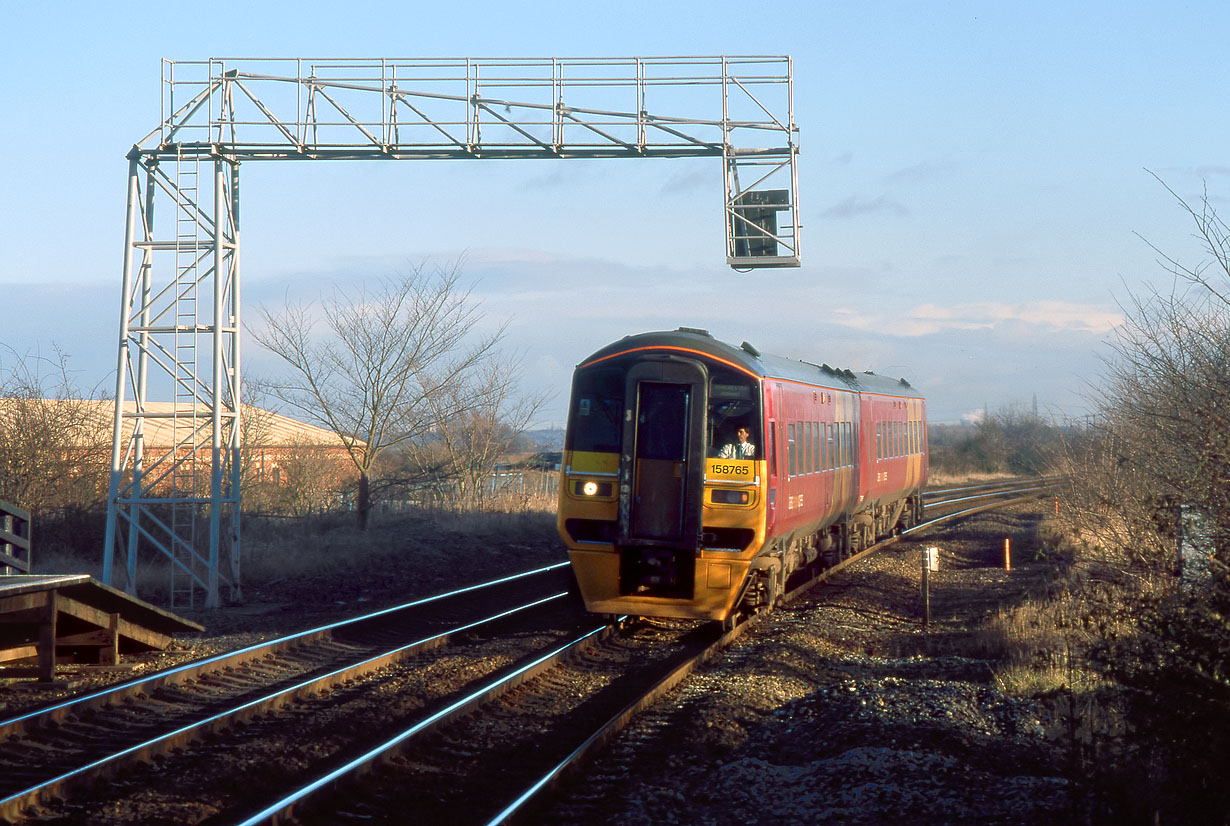 158765 Crowle 5 December 1998
