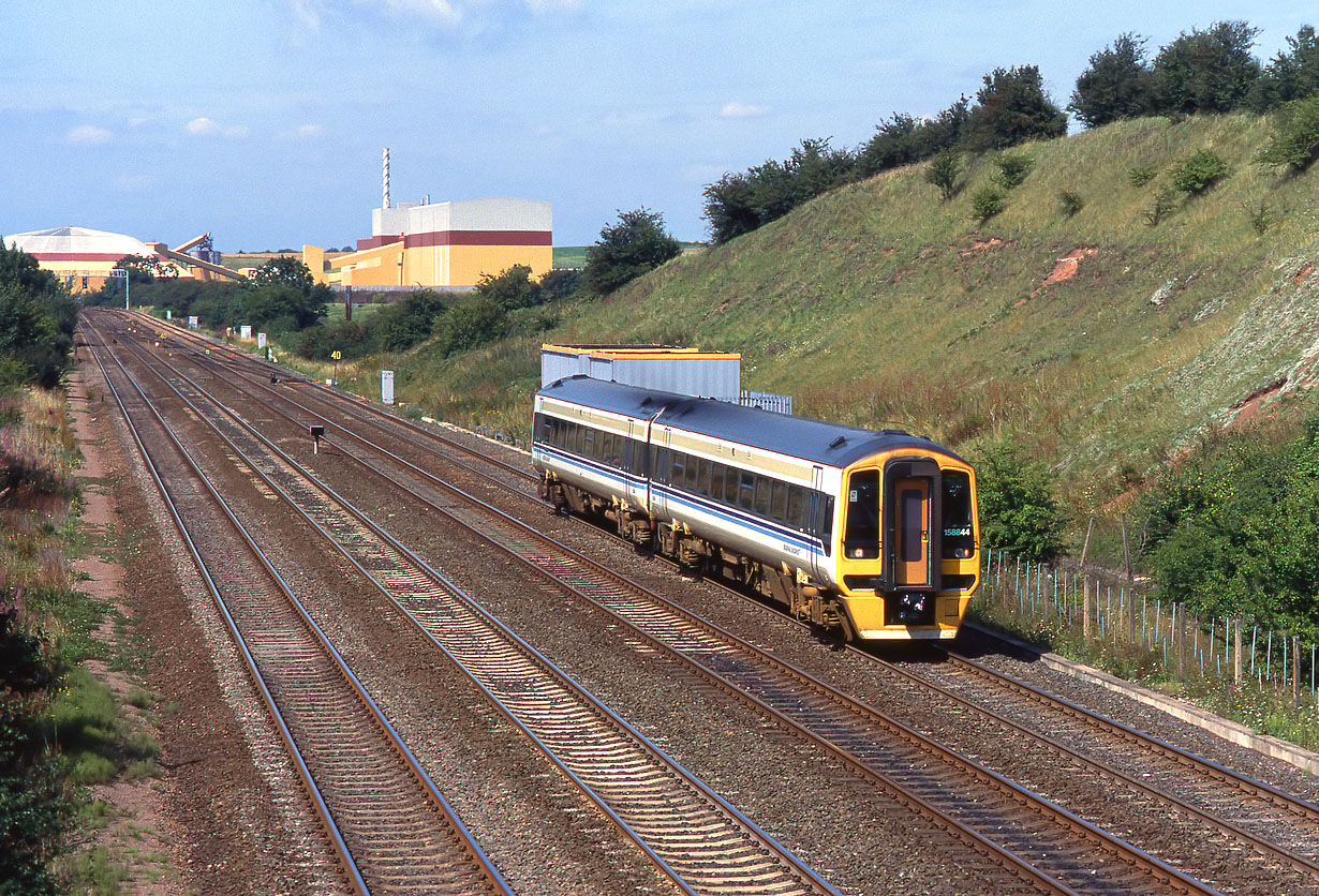 158844 Sileby 18 August 1992