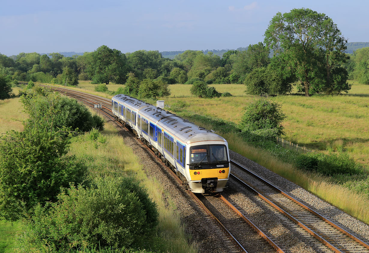 165008 & 165015 Yarnton 21 June 2025