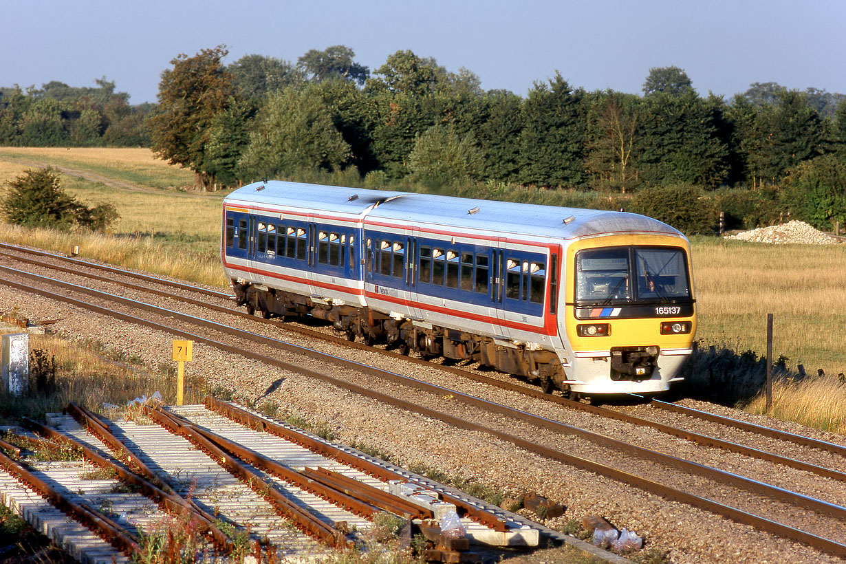 165137 Shrivenham (Ashbury Crossing) 19 August 1998