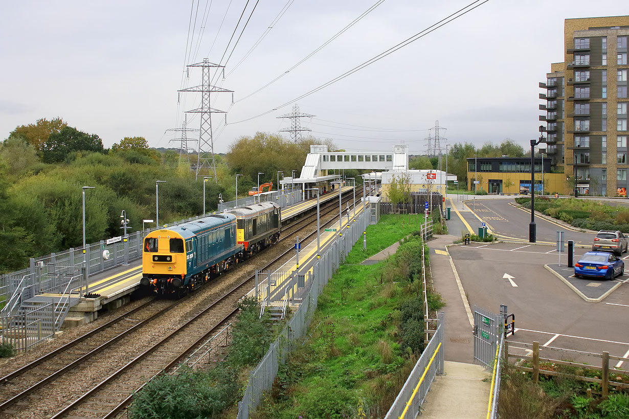 20205 & 20007 Reading Green Park 12 October 2024