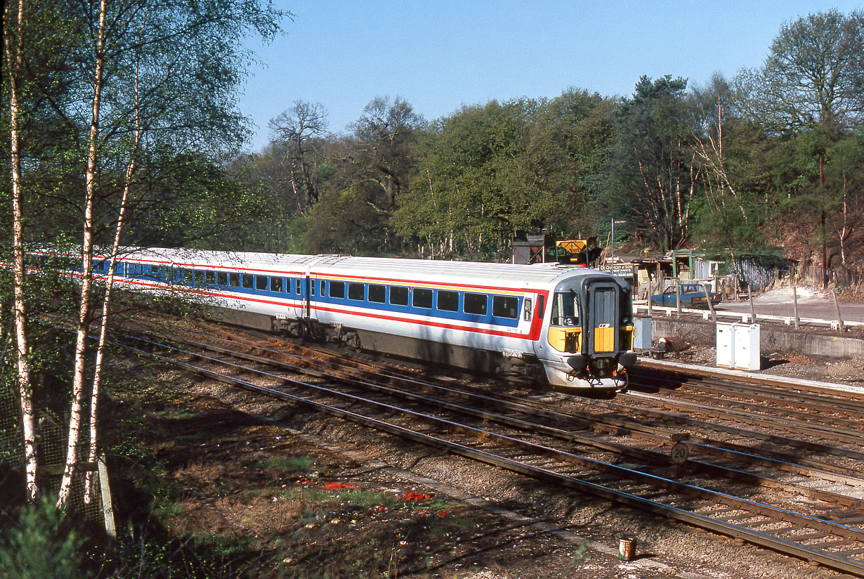 2416 Weybridge 15 April 1989