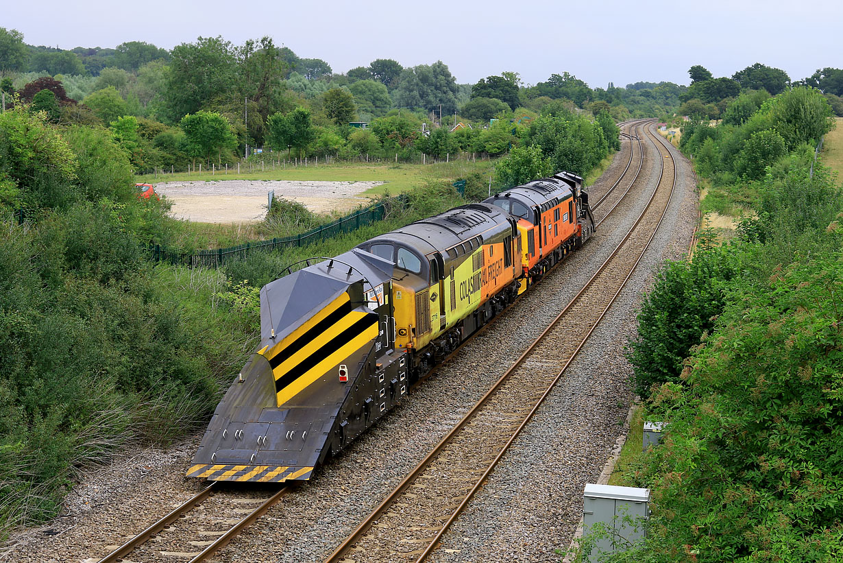 37116 & 37405 Hungerford Common 24 July 2025