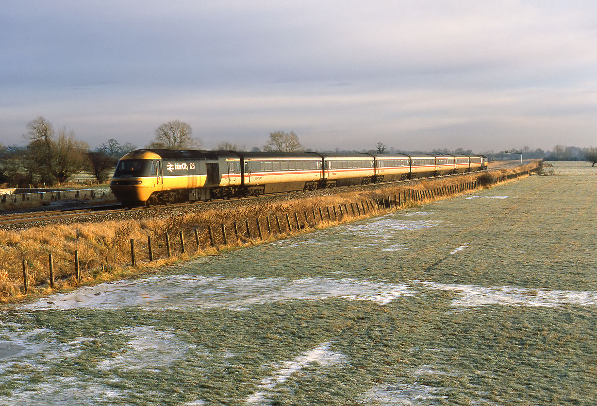 43033 Shrivenham (Ashbury Crossing) 29 December 1985