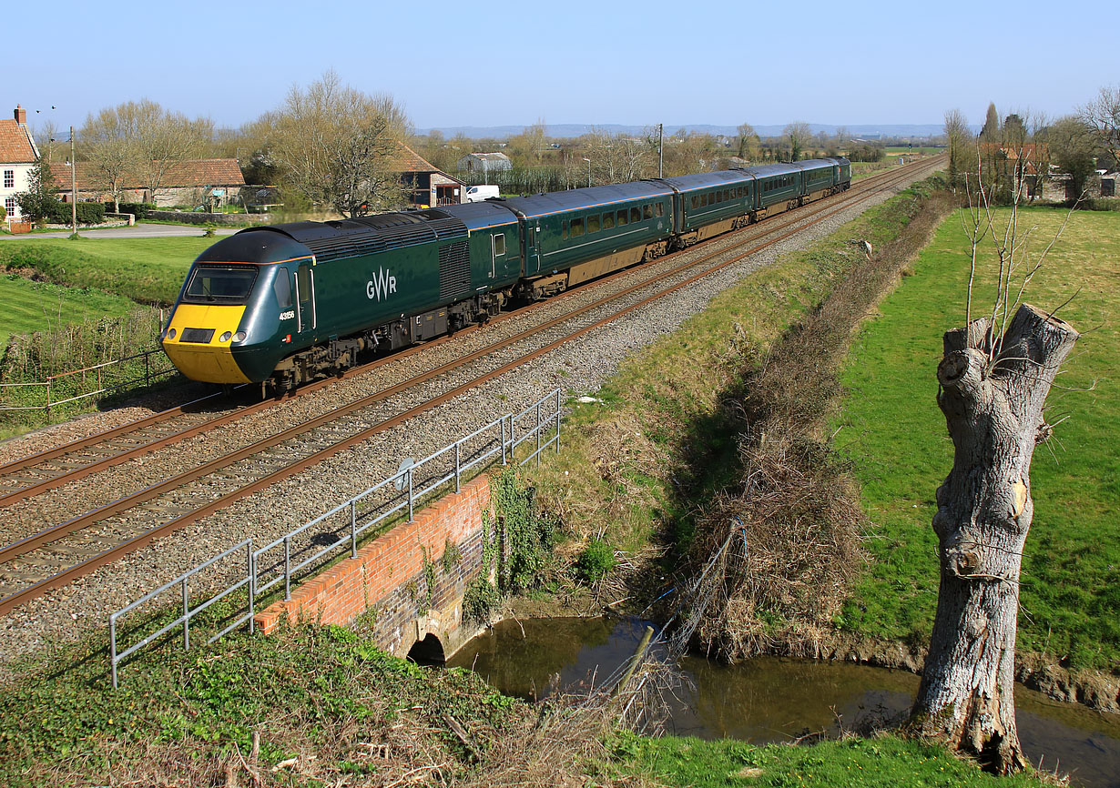 43156 West Hewish 26 March 2022