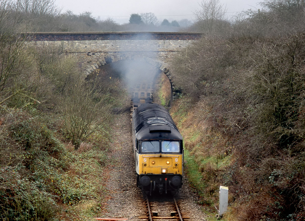 47052 Islip 2 December 1994