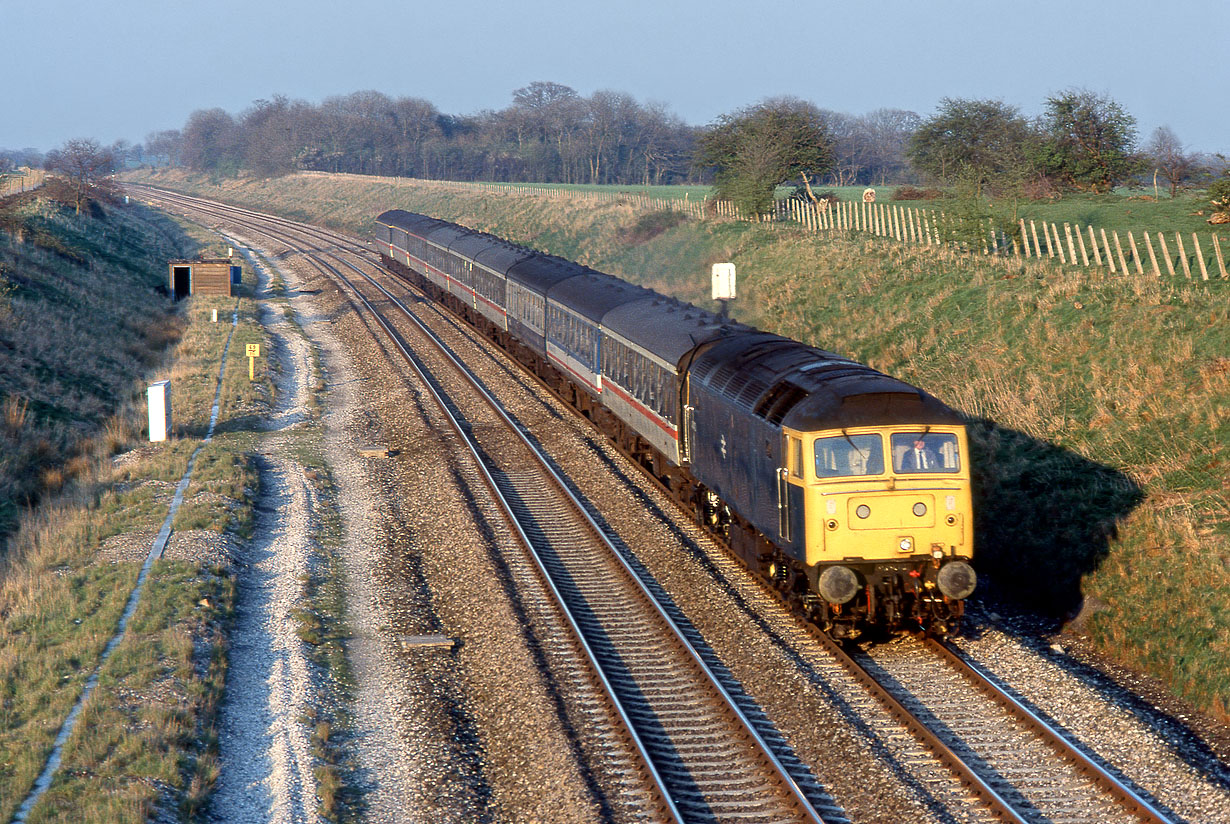 47472 Compton Beauchamp 6 April 1990