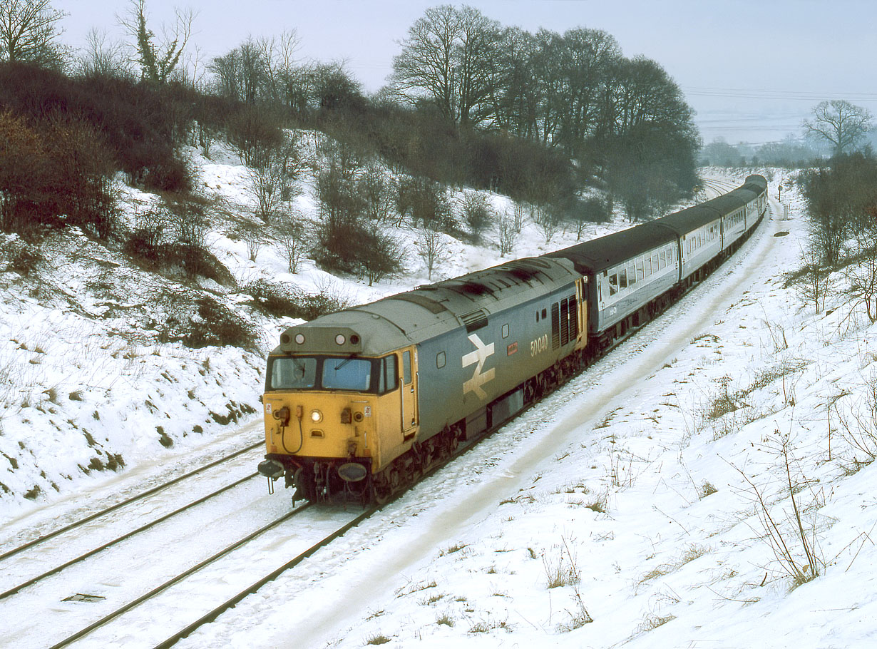 50040 Shipton 16 January 1982