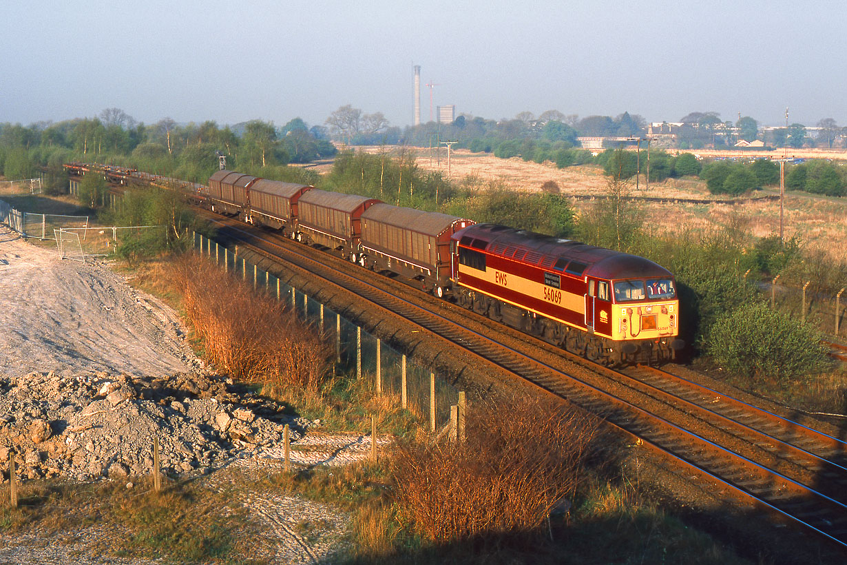 56069 Goole (Potters Grange Junction) 17 April 2003
