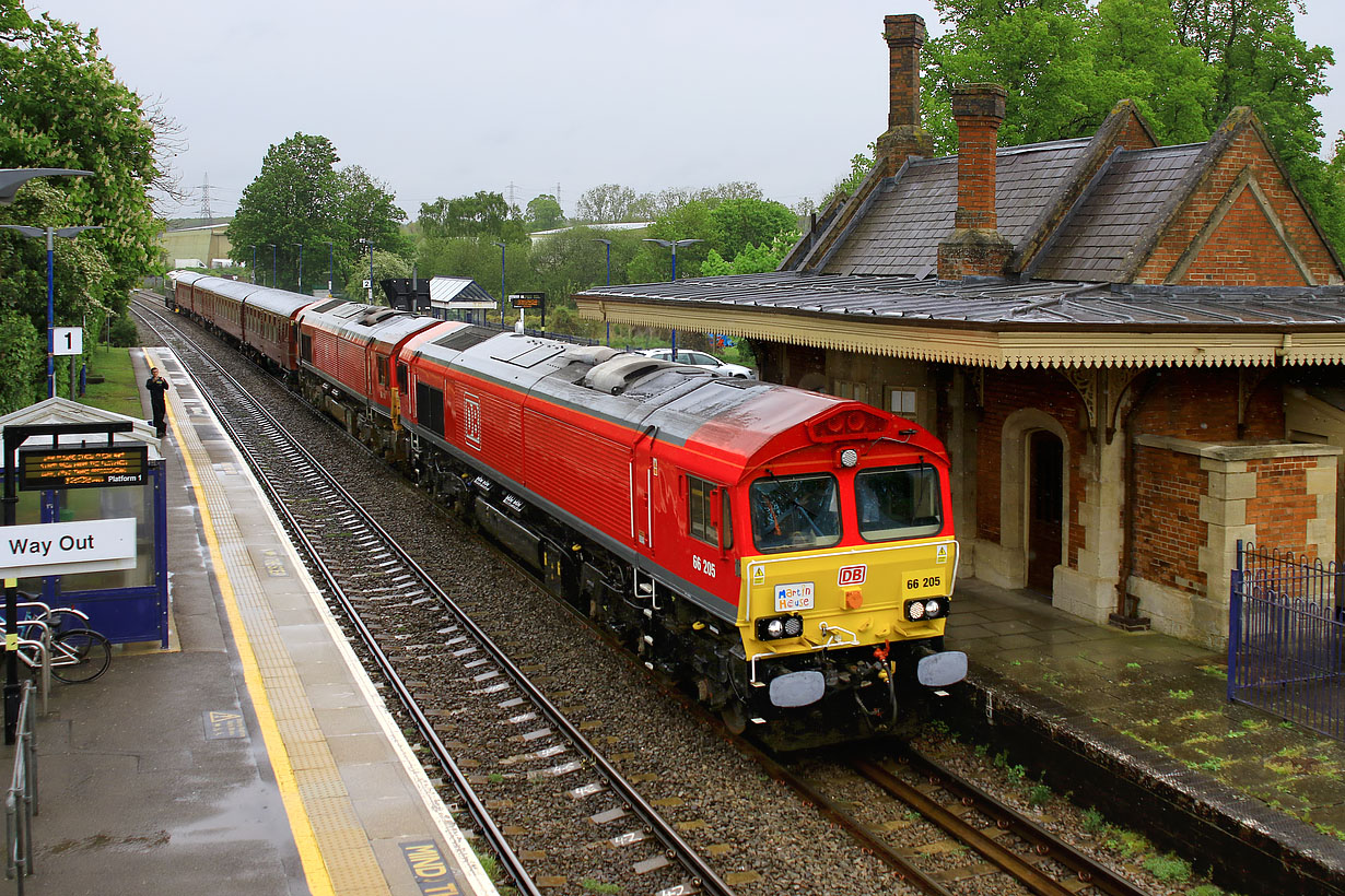 66205 & 66114 Culham 3 May 2024