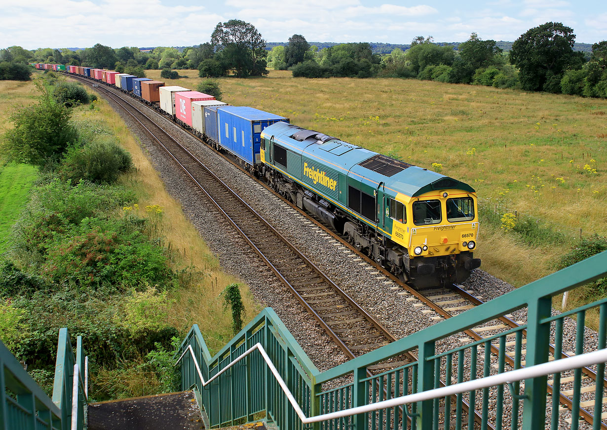 66570 Yarnton 9 August 2024