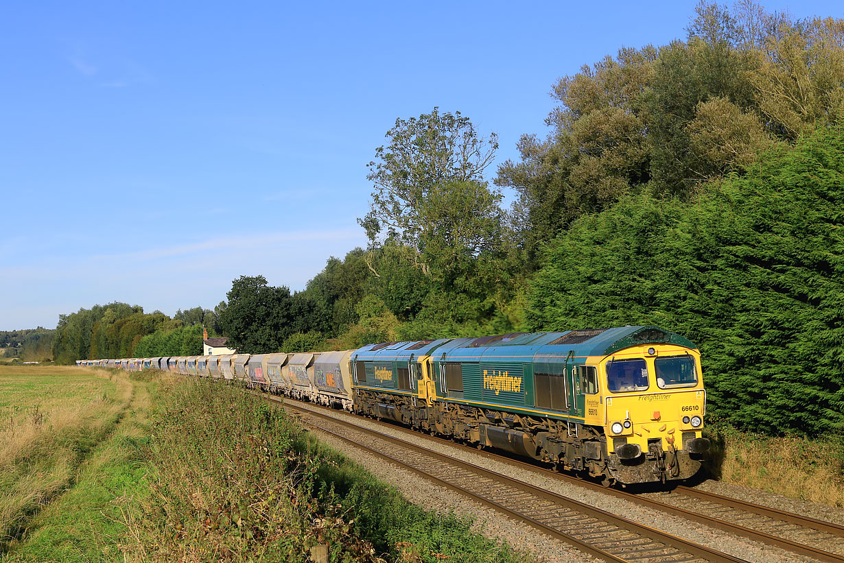 66610 & 66619 Little Bedwyn 16 September 2024