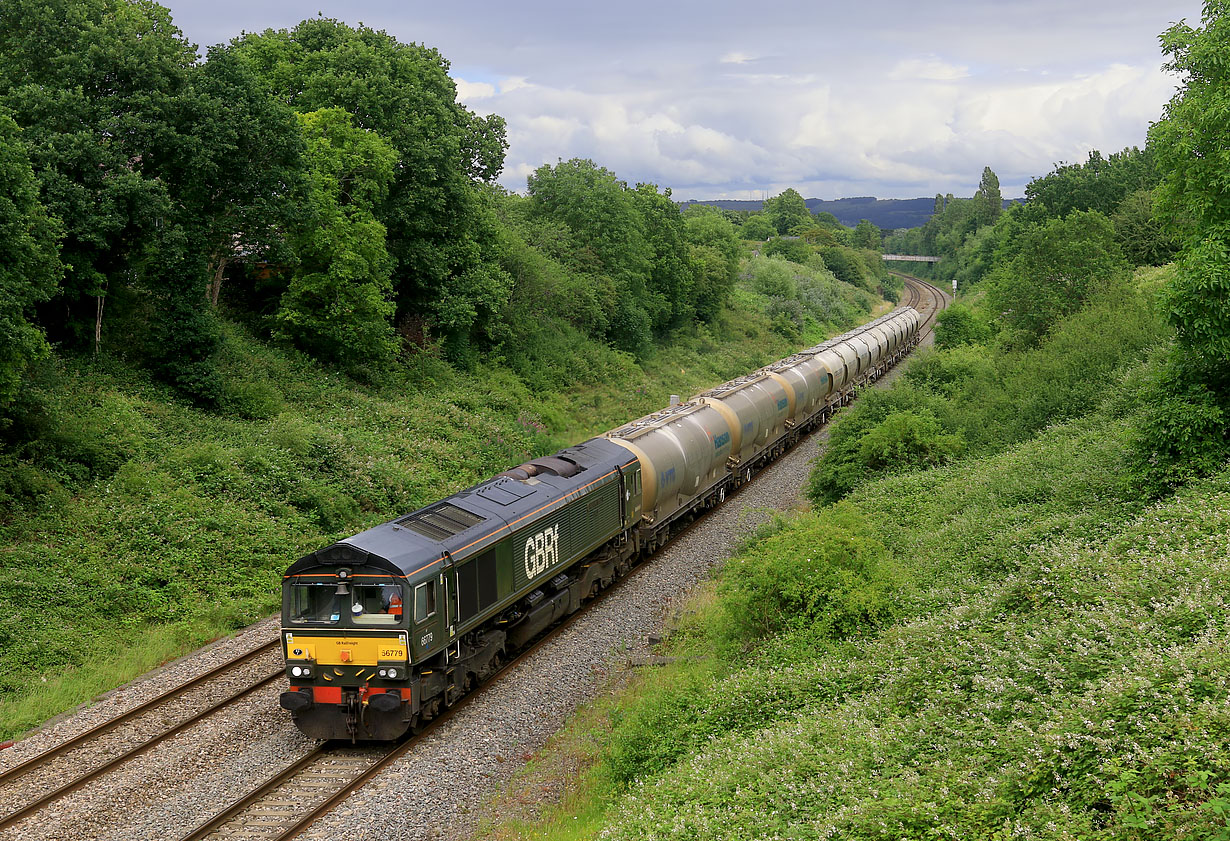 66779 Up Hatherley 29 June 2022