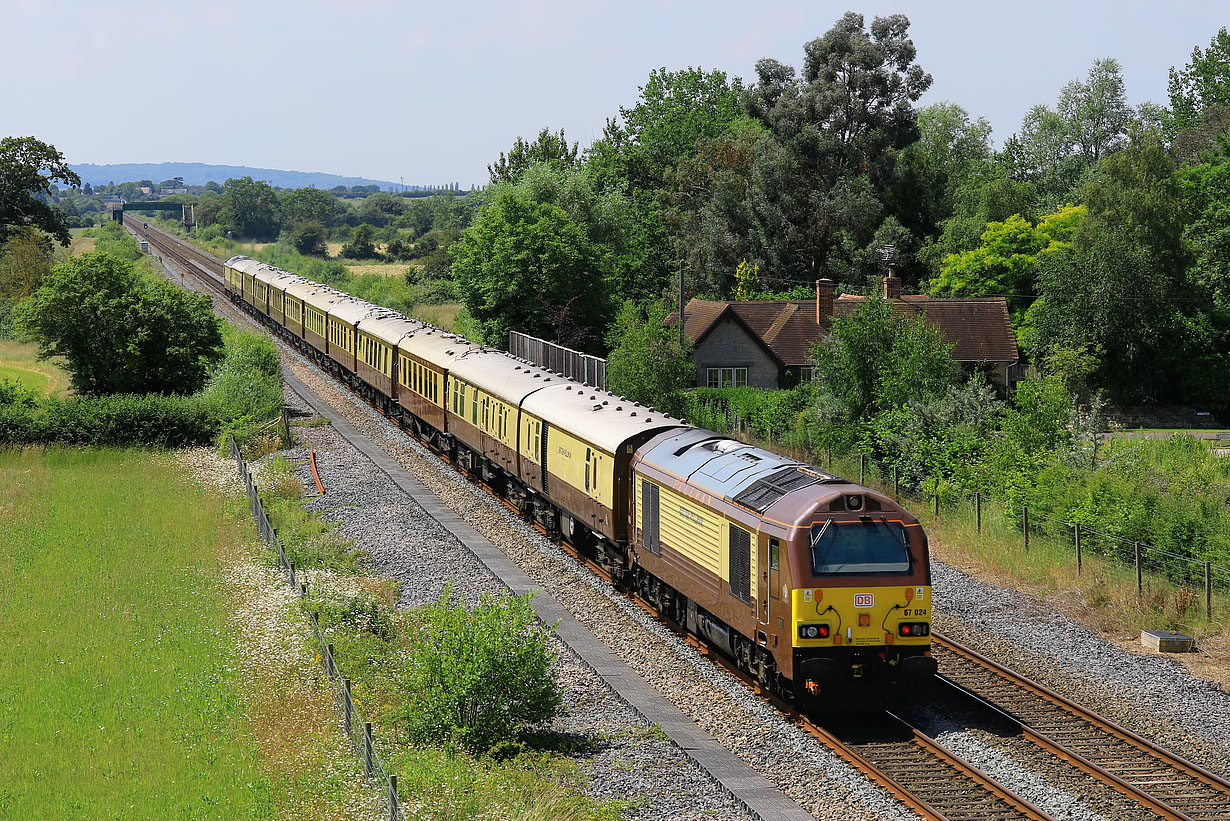 67024 Oddington 26 June 2024