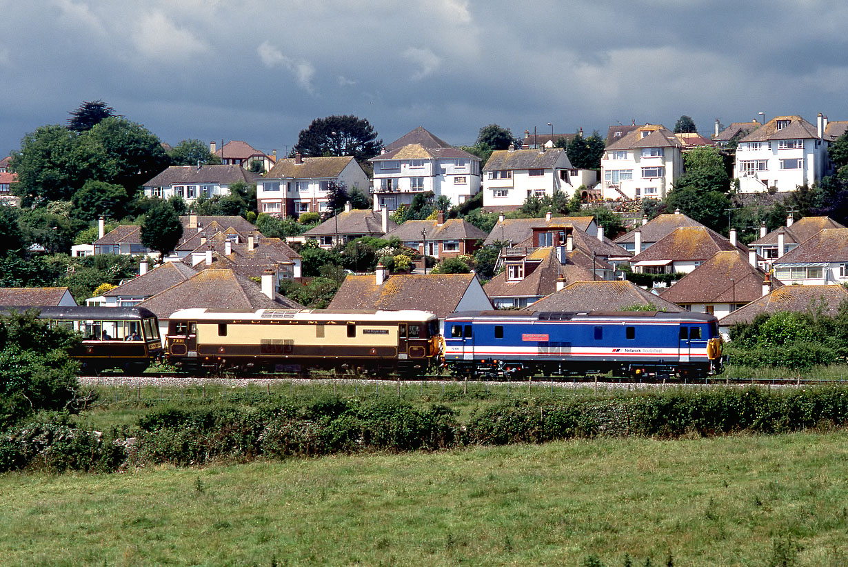 73109 & 73101 Hookhills Viaduct 20 June 1993