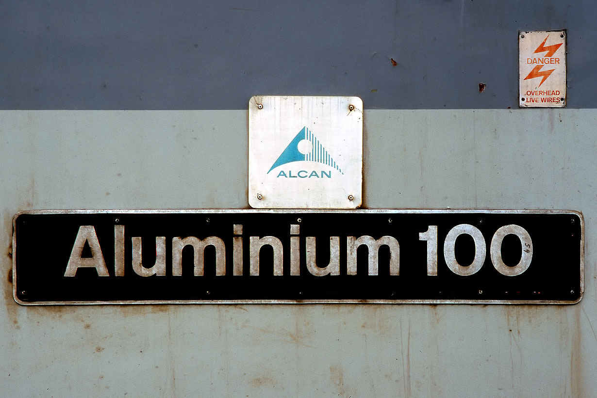37410 Aluminium 100 Nameplate 28 April 1998