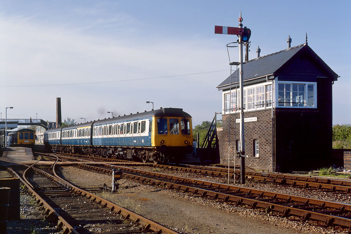 L412 Moreton-in-Marsh 26 May 1986