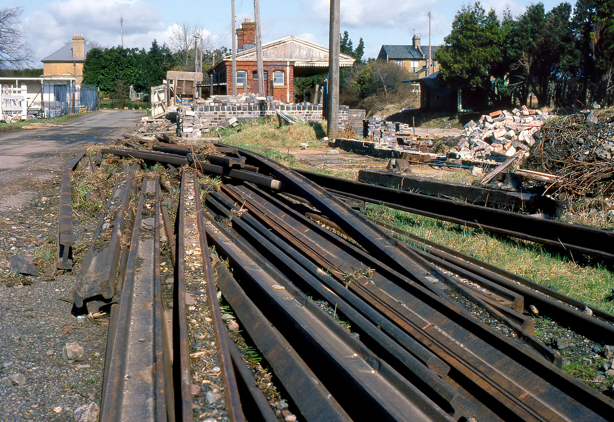 Toddington Statiion13 March 1982