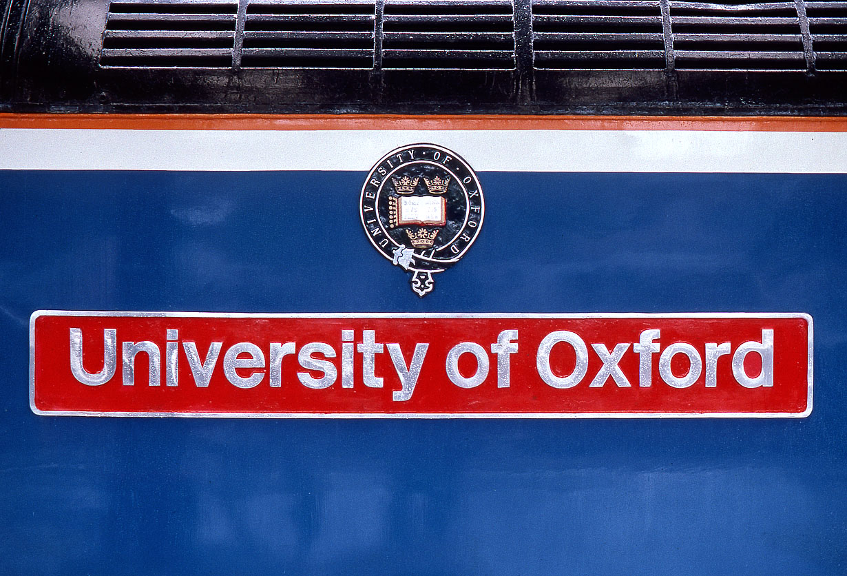 47547 University of Oxford Nameplate 3 October 1990